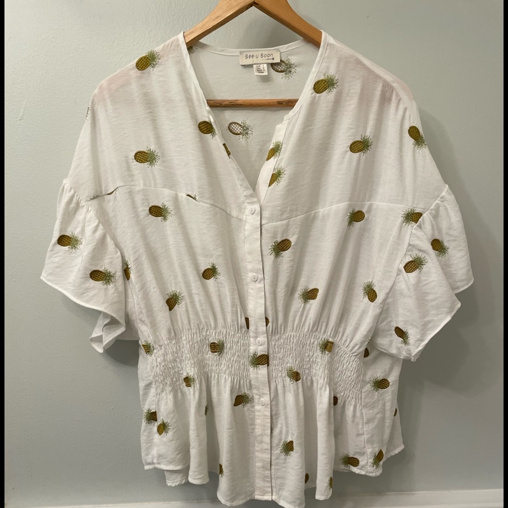 See U Soon White Pineapple Flutter Sleeve Embroidered Blouse Size Medium